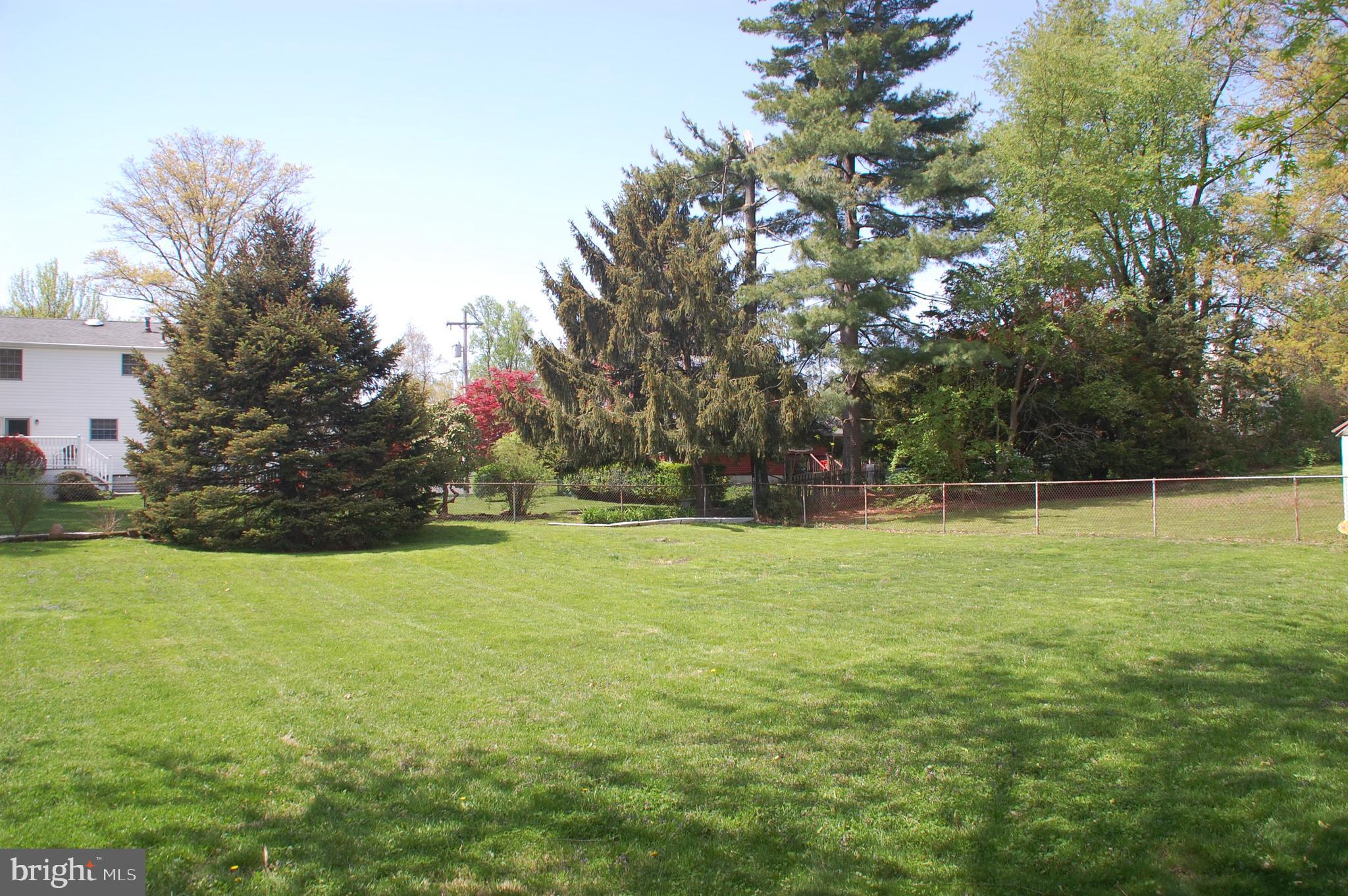 1366 Nevarc Road Warminster, PA 18974 - Photo 34 of 39 Plenty of room for a pool...