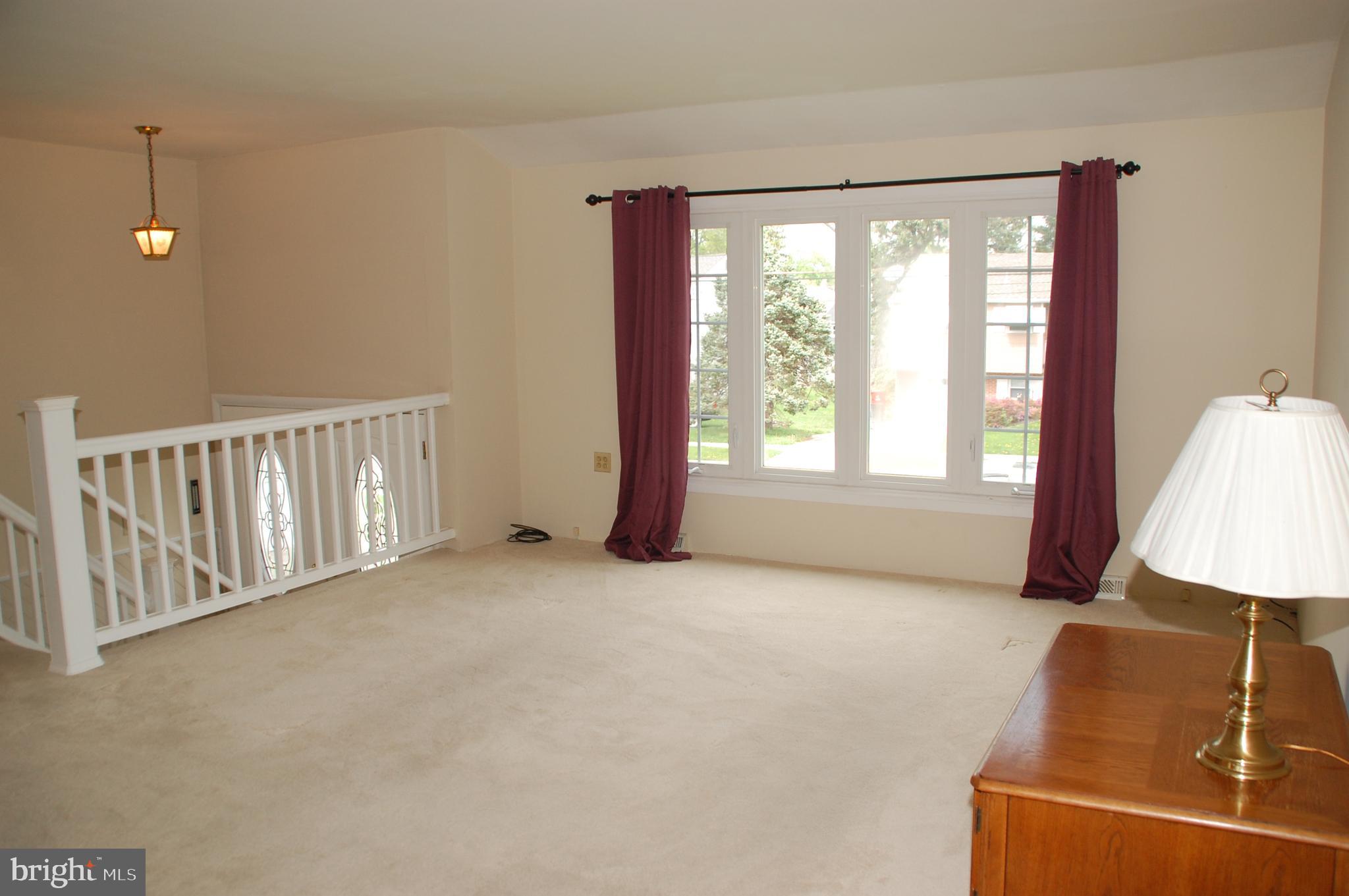 1366 Nevarc Road Warminster, PA 18974 - Photo 8 of 39 and will accomodate large scale furniture.