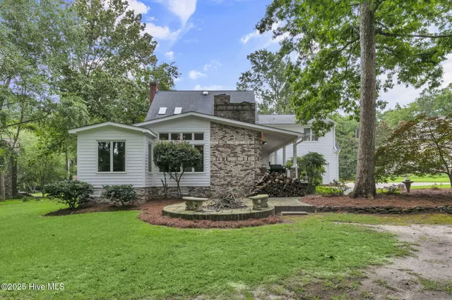 $712,500 | 2811 Deerfield Lane, Wilson, NC 27896