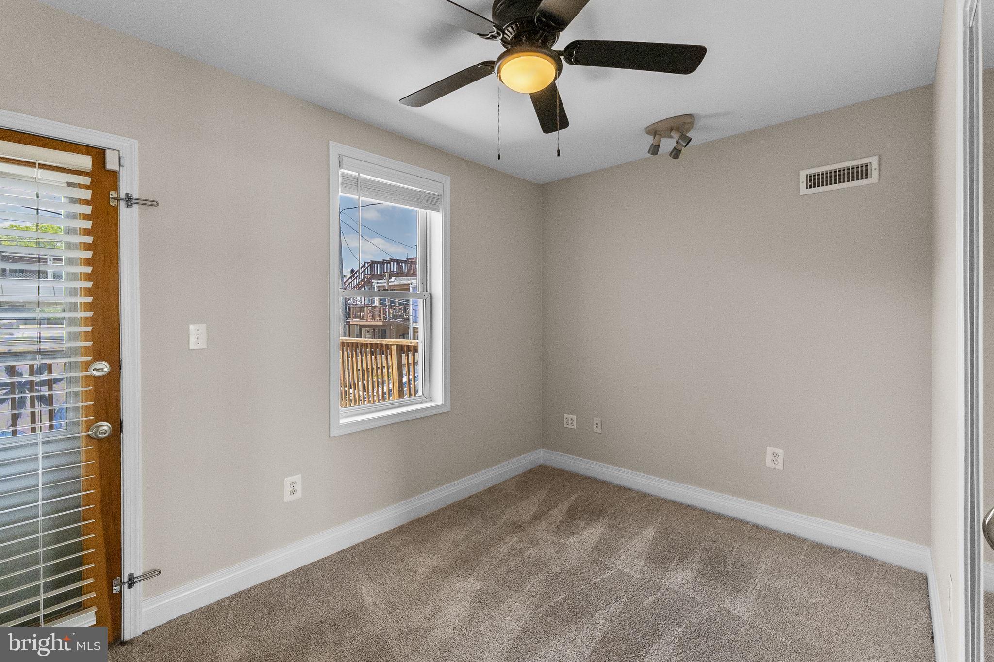 902 Grundy Street Baltimore, MD 21224 - Photo 14 of 37