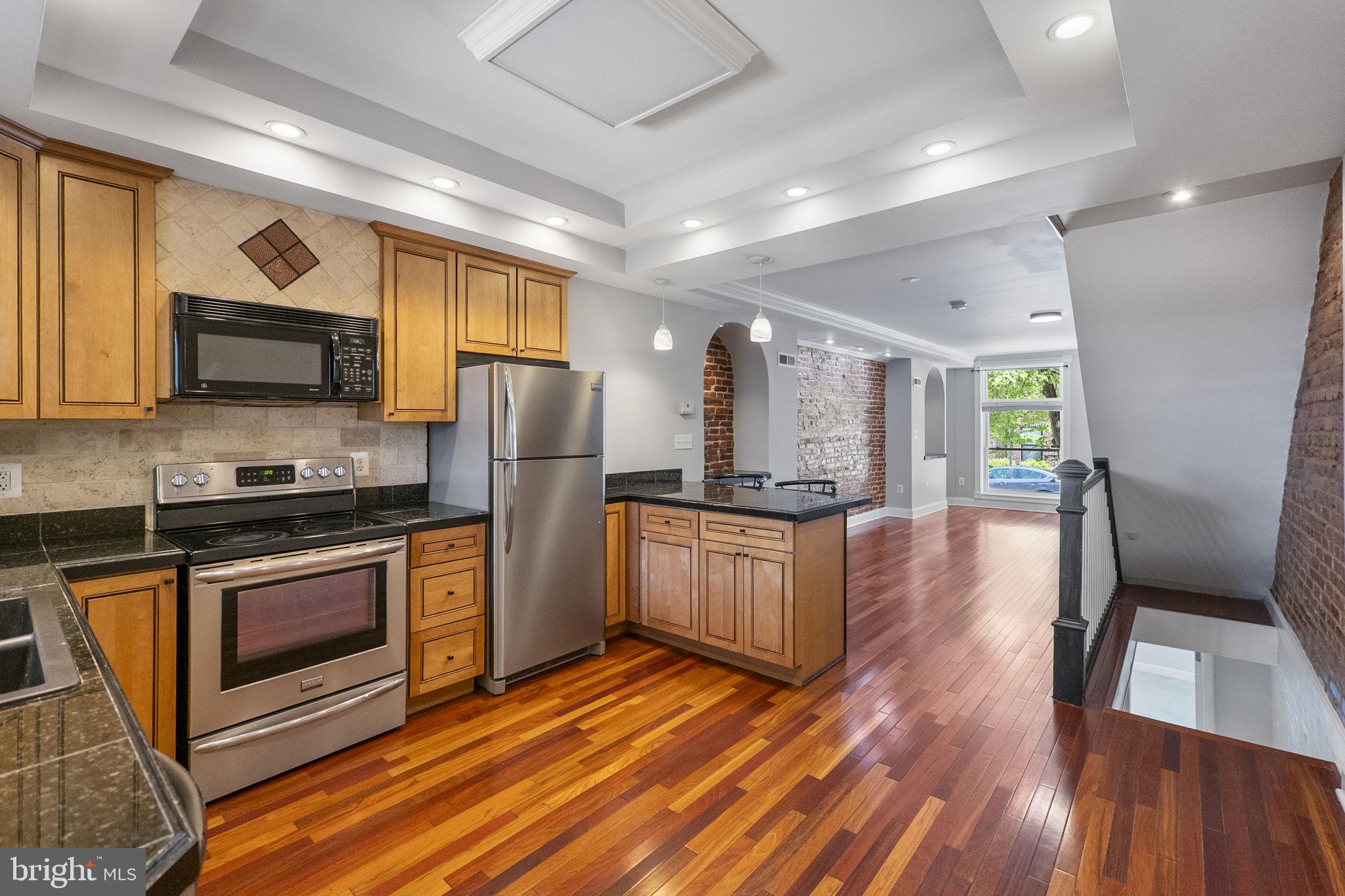 902 Grundy Street Baltimore, MD 21224 - Photo 6 of 37