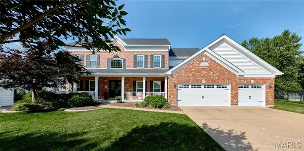 $919,000 | 2227 Rebecca Lynn Court, Chesterfield, MO 63017