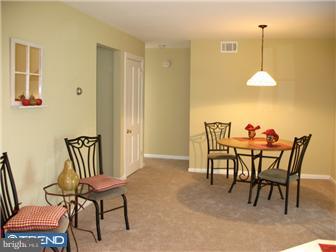 224 Main Street Rancocas, NJ 08073 - Photo 4 of 12 Dining Room