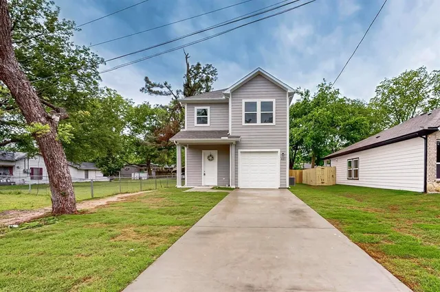 $2,200 | 417 Martin Luther King Jr Drive, Sulphur Springs, TX 75482
