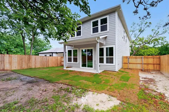 $2,200 | 417 Martin Luther King Jr Drive, Sulphur Springs, TX 75482