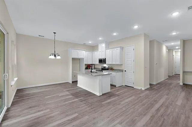 $2,200 | 417 Martin Luther King Jr Drive, Sulphur Springs, TX 75482