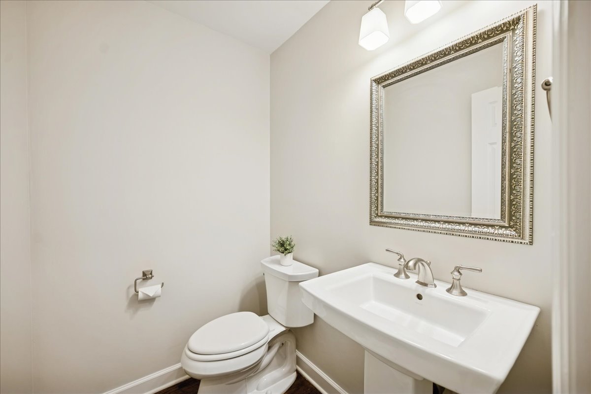 898 Bridlegate Lane Northfield, IL 60093 - Photo 18 of 43