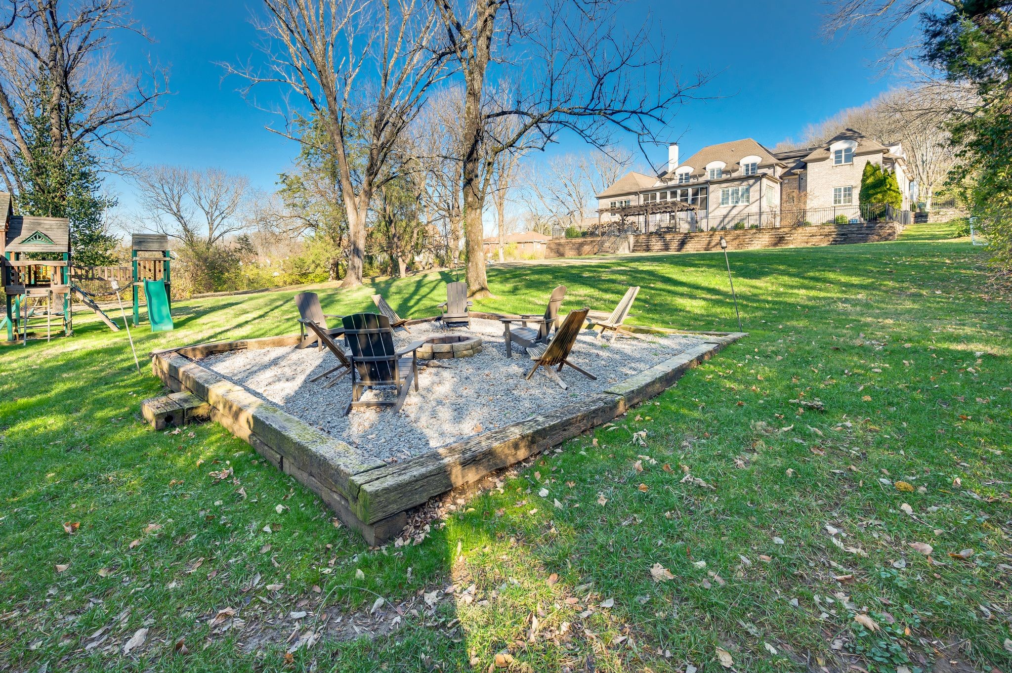 3509 Trimble Road Nashville, TN 37215 - Photo 78 of 80 a view of a backyard with plants