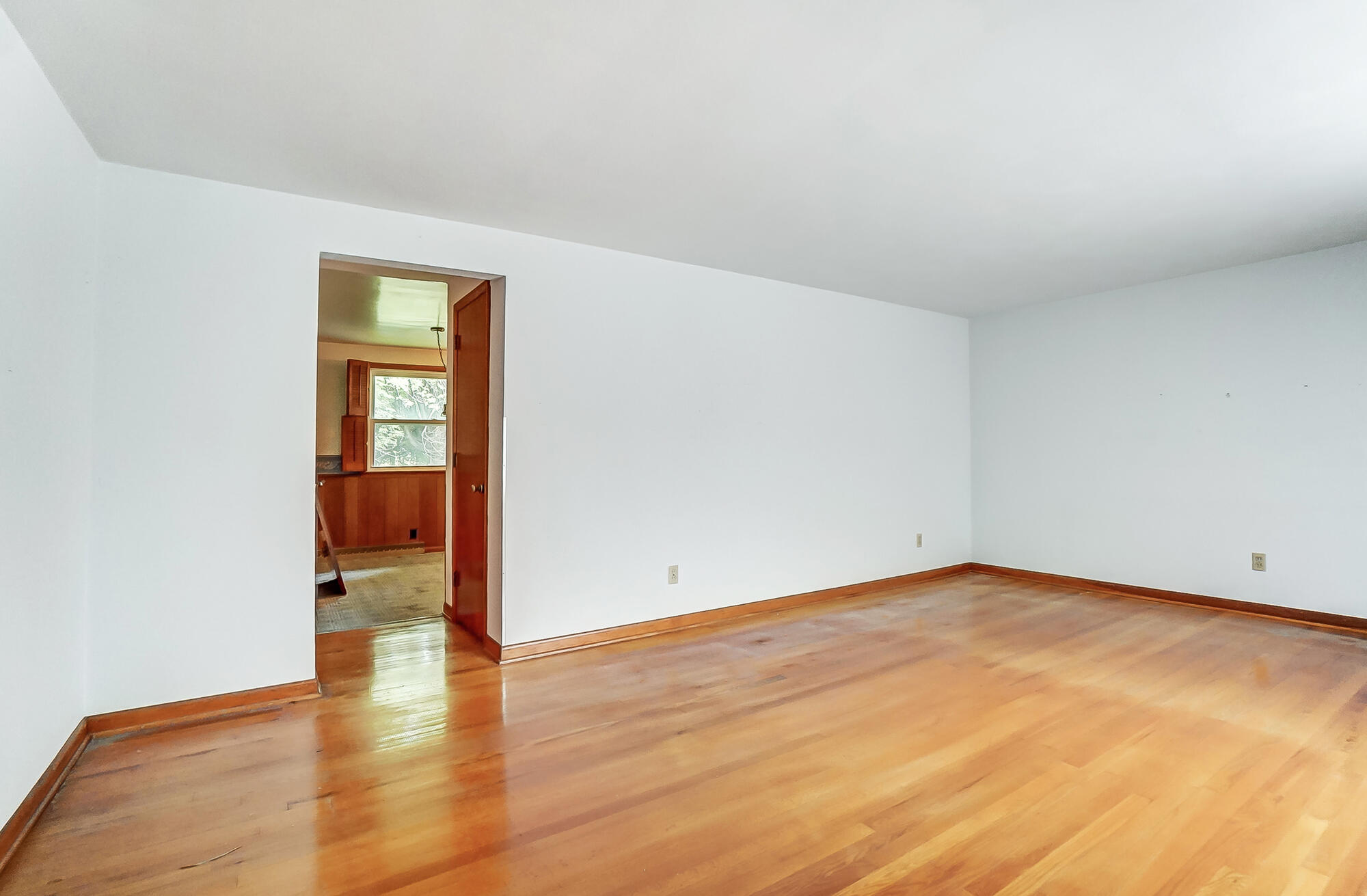 1400 Ronald Road Springfield, OH 45503 - Photo 6 of 44 007