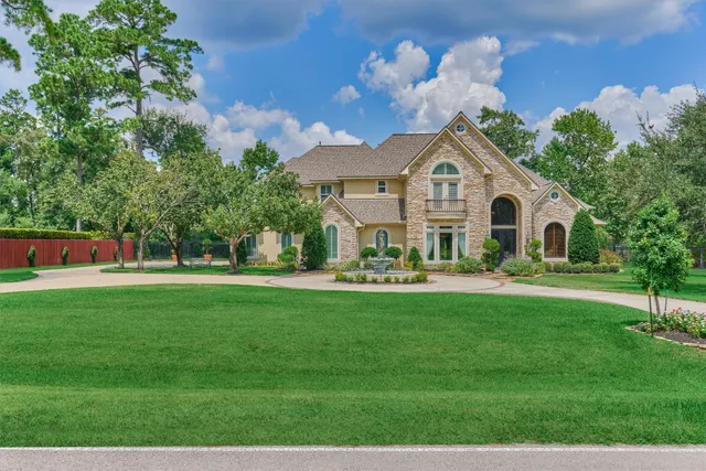 $1,395,000 | 7806 Bent Green Lane, Spring, TX 77389