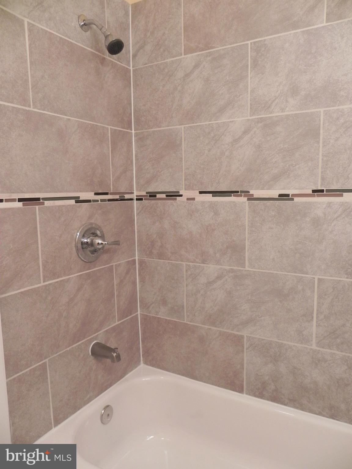 7851 Burnside Road Landover, MD 20785 - Photo 13 of 21 Bath