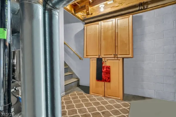 $315,000 | 29 Cambridge East, Oxford, NJ 07863