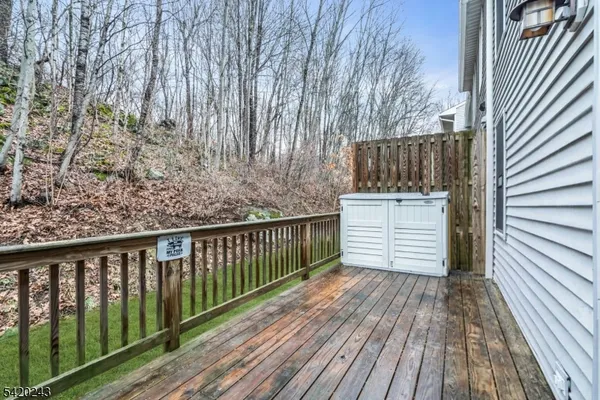 $315,000 | 29 Cambridge East, Oxford, NJ 07863