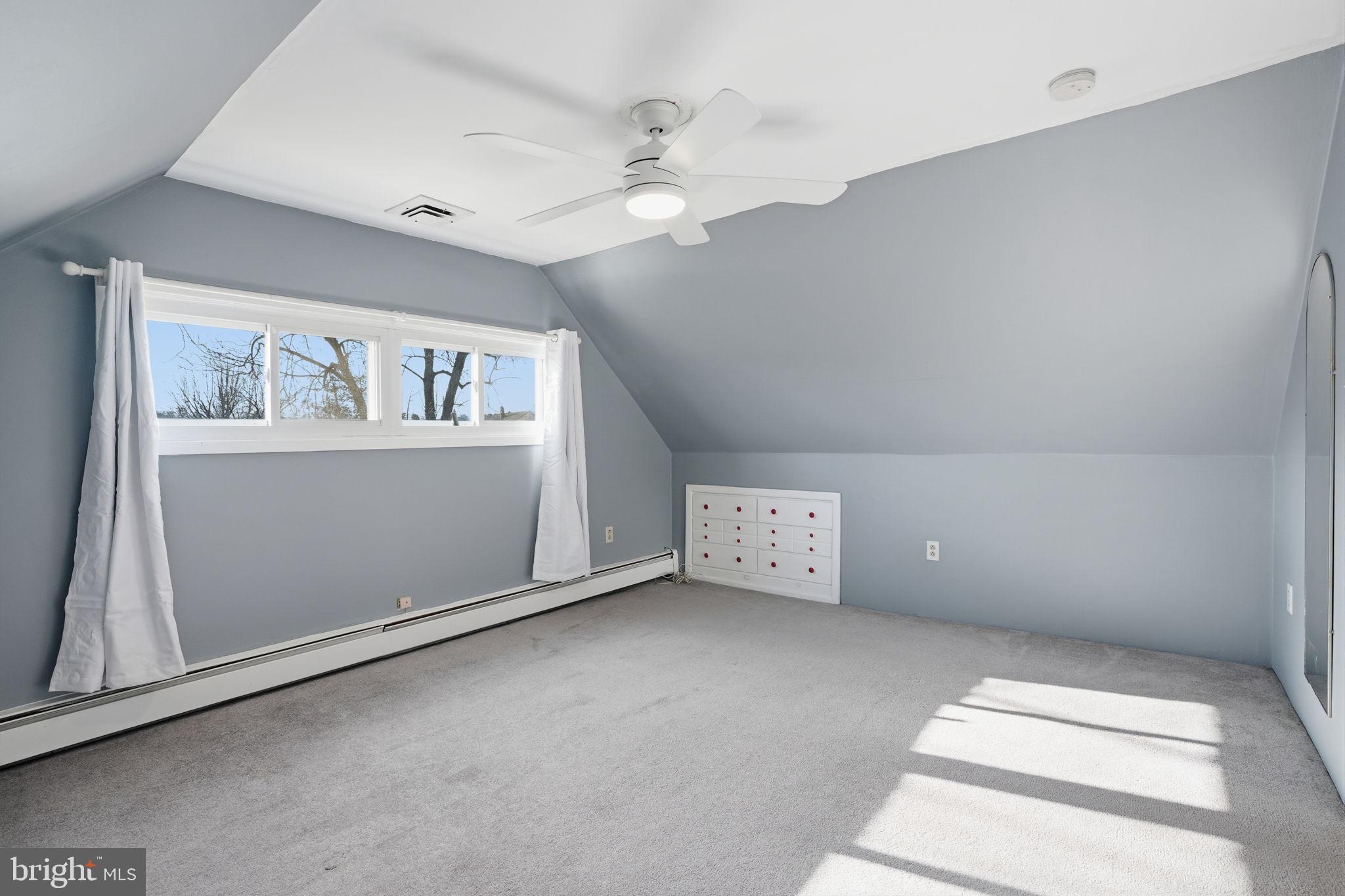 118 Wildflower Road Levittown, PA 19057 - Photo 31 of 35 Gallery Image 31