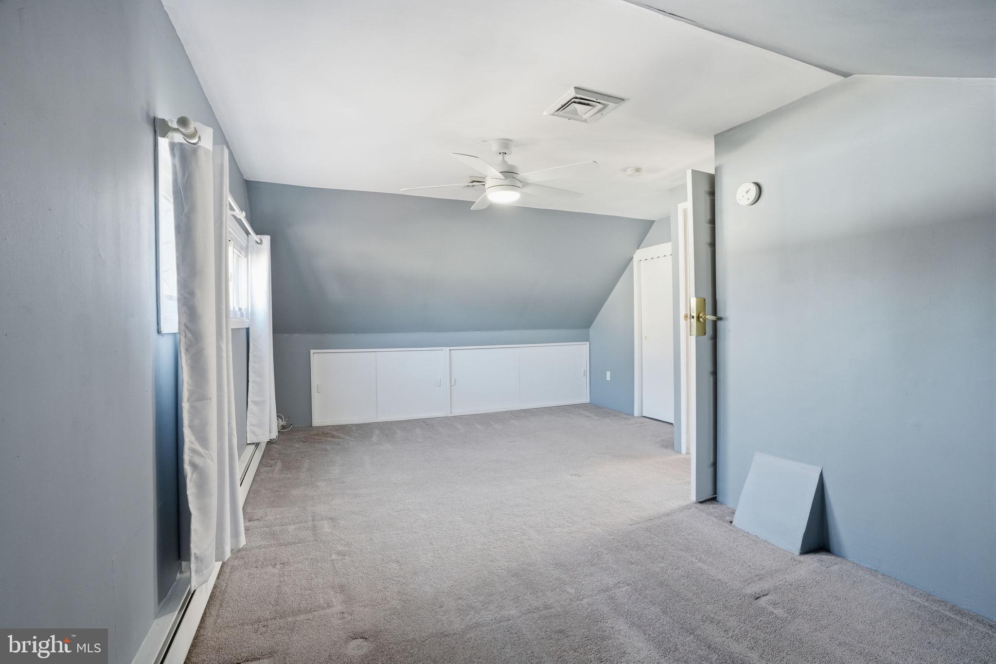 118 Wildflower Road Levittown, PA 19057 - Photo 32 of 35 Gallery Image 32
