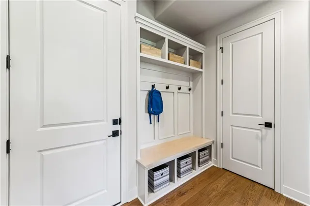 $999,900 | 10303 West 151st Terrace, Overland Park, KS 66221