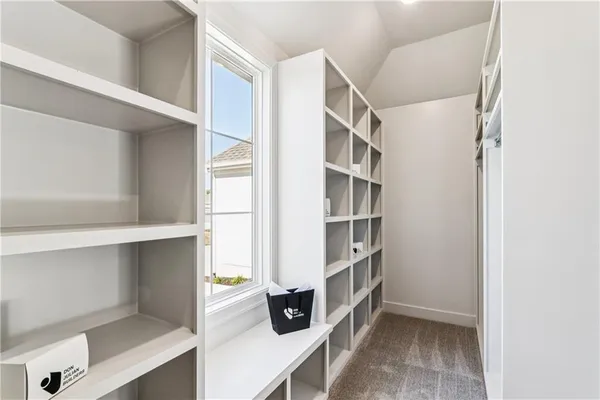 $999,900 | 10303 West 151st Terrace, Overland Park, KS 66221