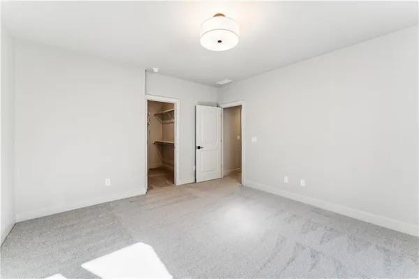 $999,900 | 10303 West 151st Terrace, Overland Park, KS 66221