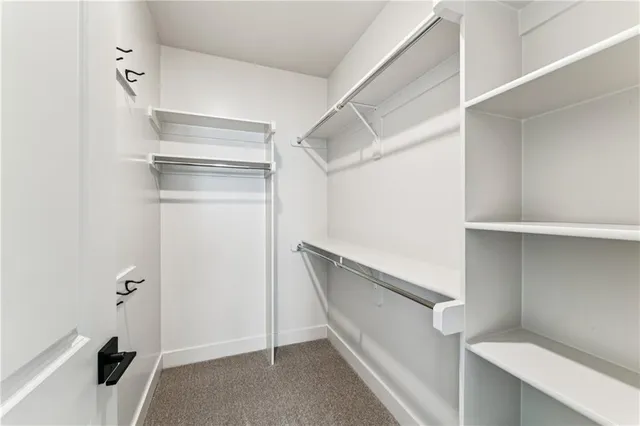 $999,900 | 10303 West 151st Terrace, Overland Park, KS 66221