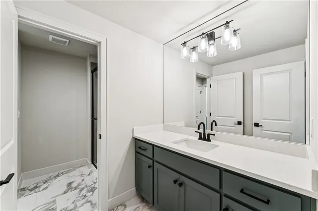 $999,900 | 10303 West 151st Terrace, Overland Park, KS 66221