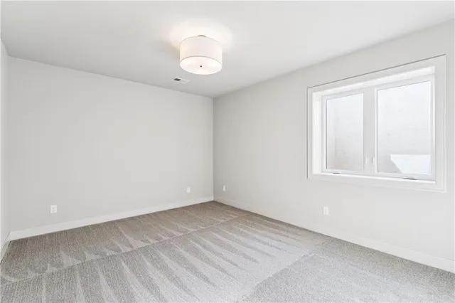 $999,900 | 10303 West 151st Terrace, Overland Park, KS 66221