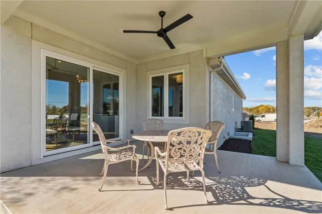 $999,900 | 10303 West 151st Terrace, Overland Park, KS 66221