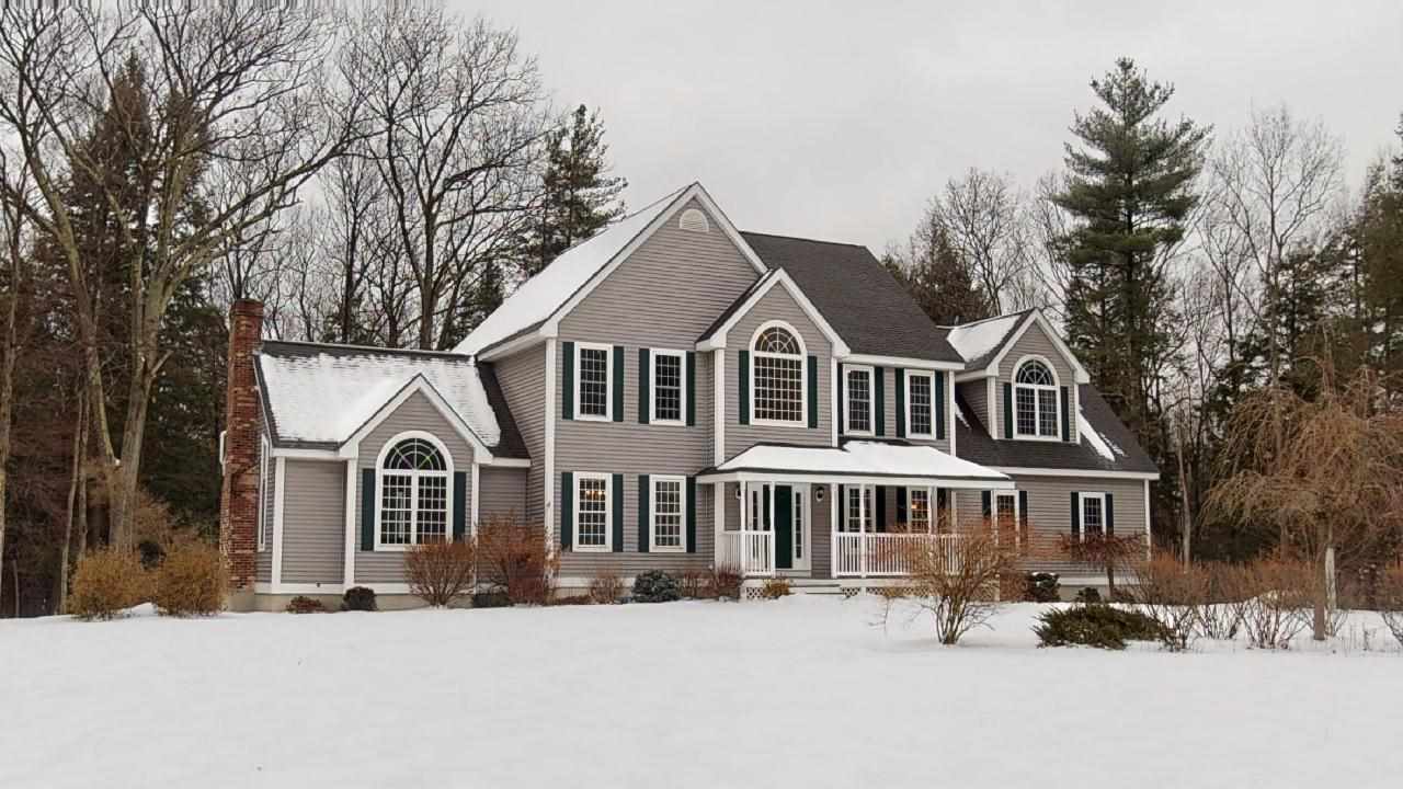 140 Crawford Road Chester, NH 03036 - Photo 2 of 35