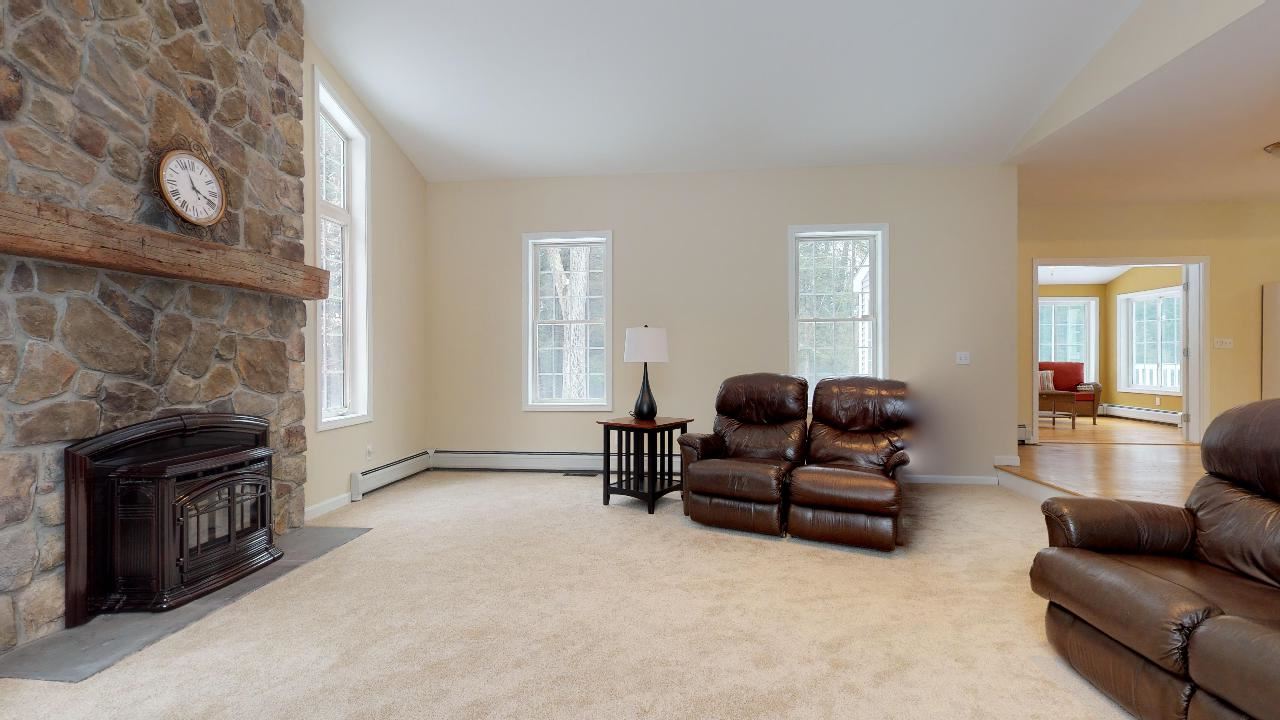140 Crawford Road Chester, NH 03036 - Photo 10 of 35