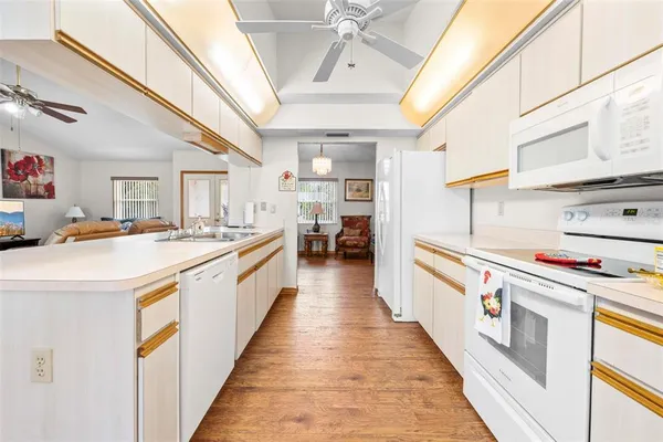 $329,900 | 9111 Blaine Road, Spring Hill, FL 34608