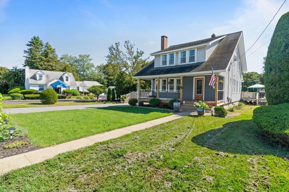 1116 Toll Gate Road Warwick, RI 02886 - Photo 2 of 15 Gallery Image 2
