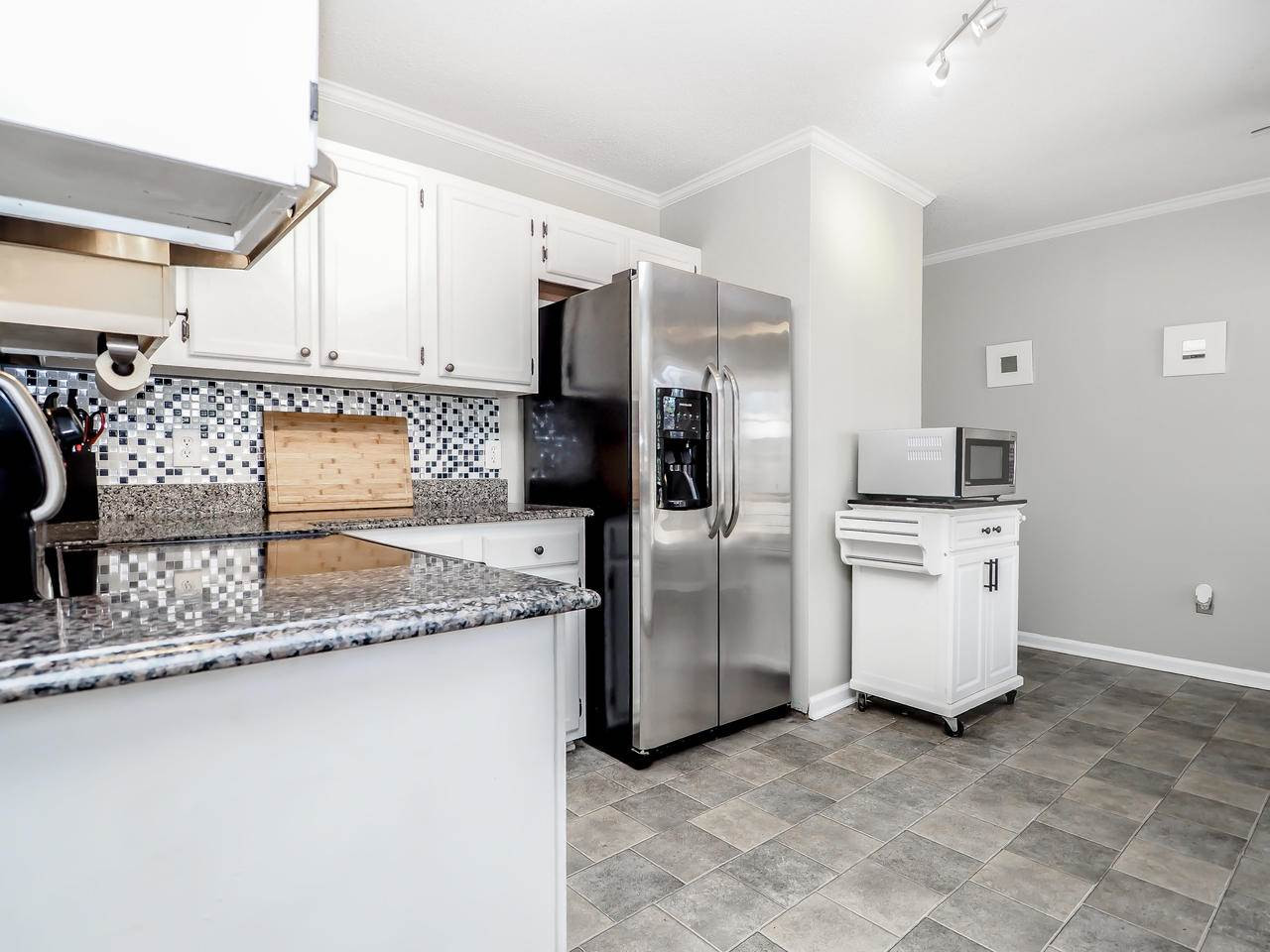 5712 Edgebury Road Raleigh, NC 27613 - Photo 9 of 25 Photo 9
