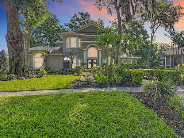 $775,000 | 2425 Valrico Forest Drive, Valrico, FL 33594