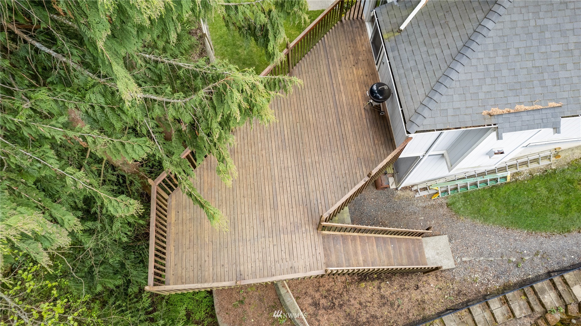 15 73rd Street Southwest Everett, WA 98203 - Photo 5 of 37 a view of entryway