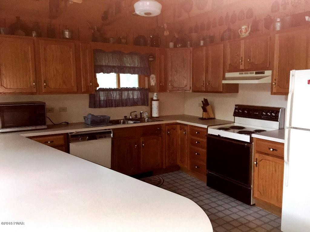 2678 Rockway Road Lake Ariel, PA 18436 - Photo 3 of 44