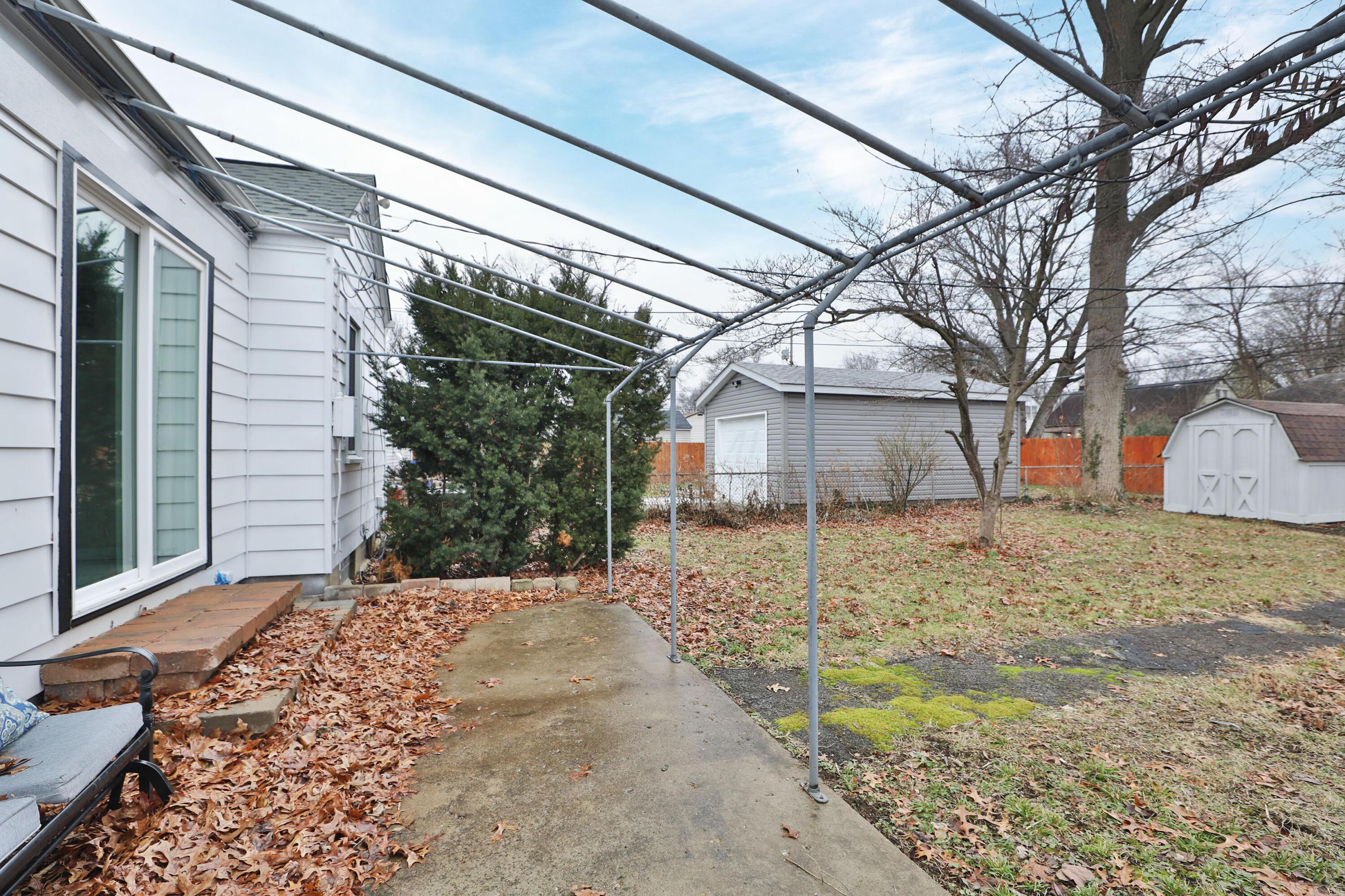 124 North Gould Road Columbus, OH 43209 - Photo 45 of 45 126-N-Gould-45