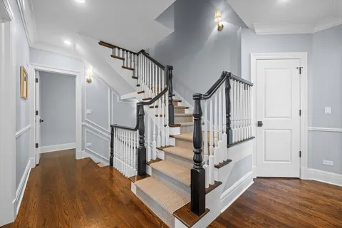 $2,395,000 | 1482 Edgewood Lane, Winnetka, IL 60093