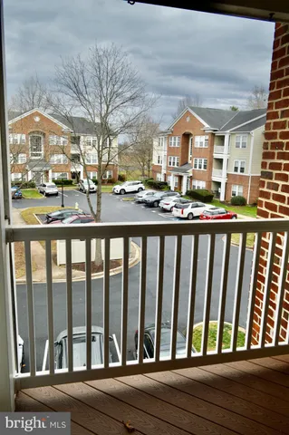 $275,000 | 2406 Dominion Drive, Unit 3D, Frederick, MD 21702