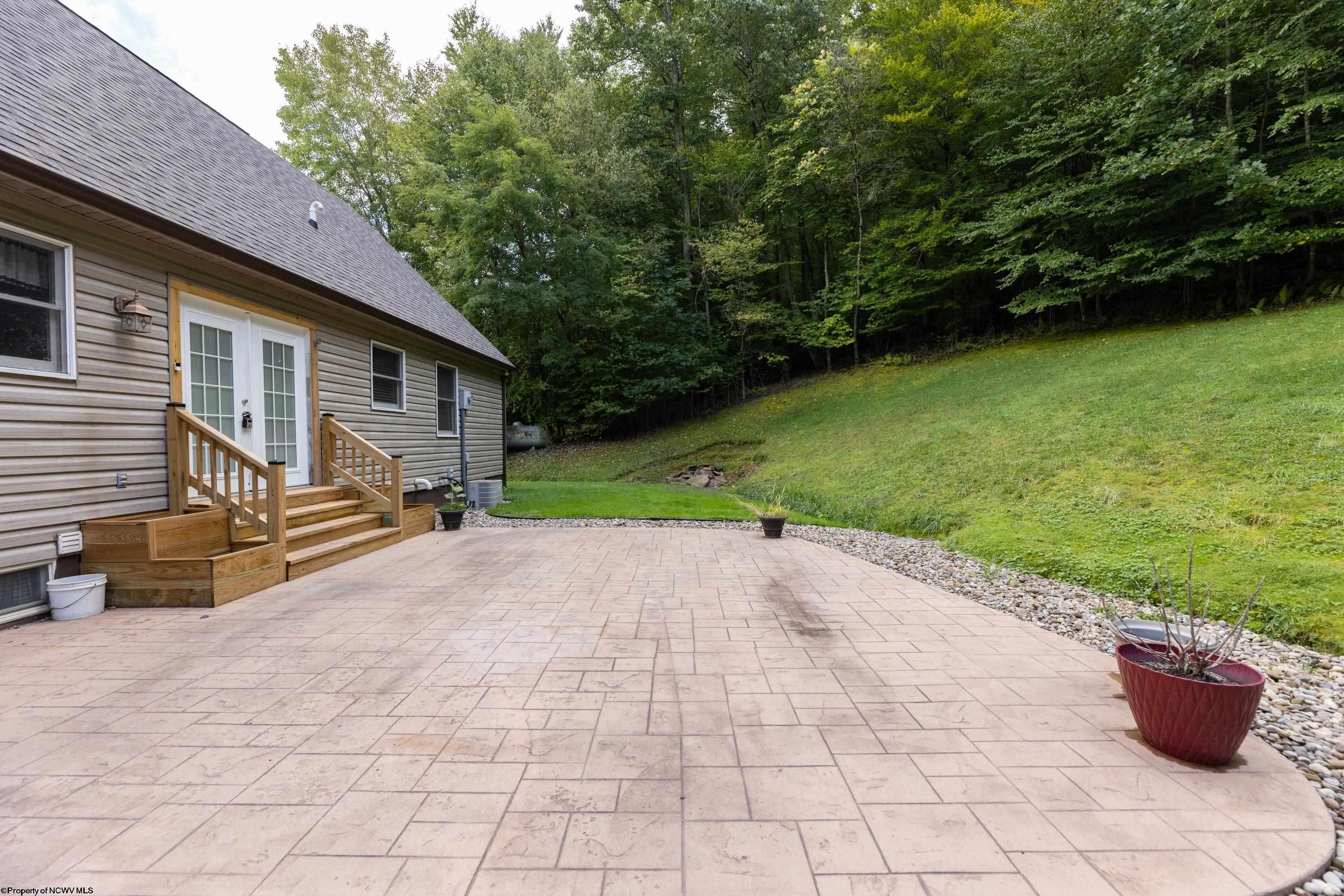 691 Hart Ranch Elkins, WV 26241 - Photo 12 of 50 Gallery Image 12