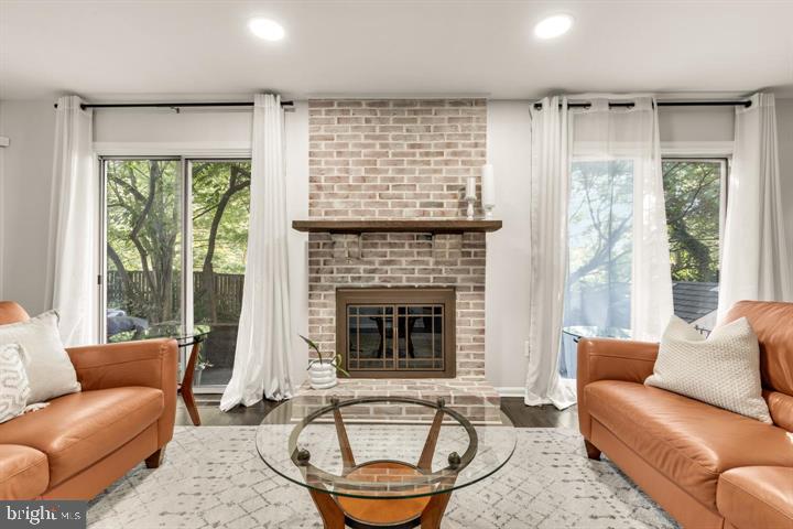 10855 Lockwood Drive Silver Spring, MD 20901 - Photo 2 of 38