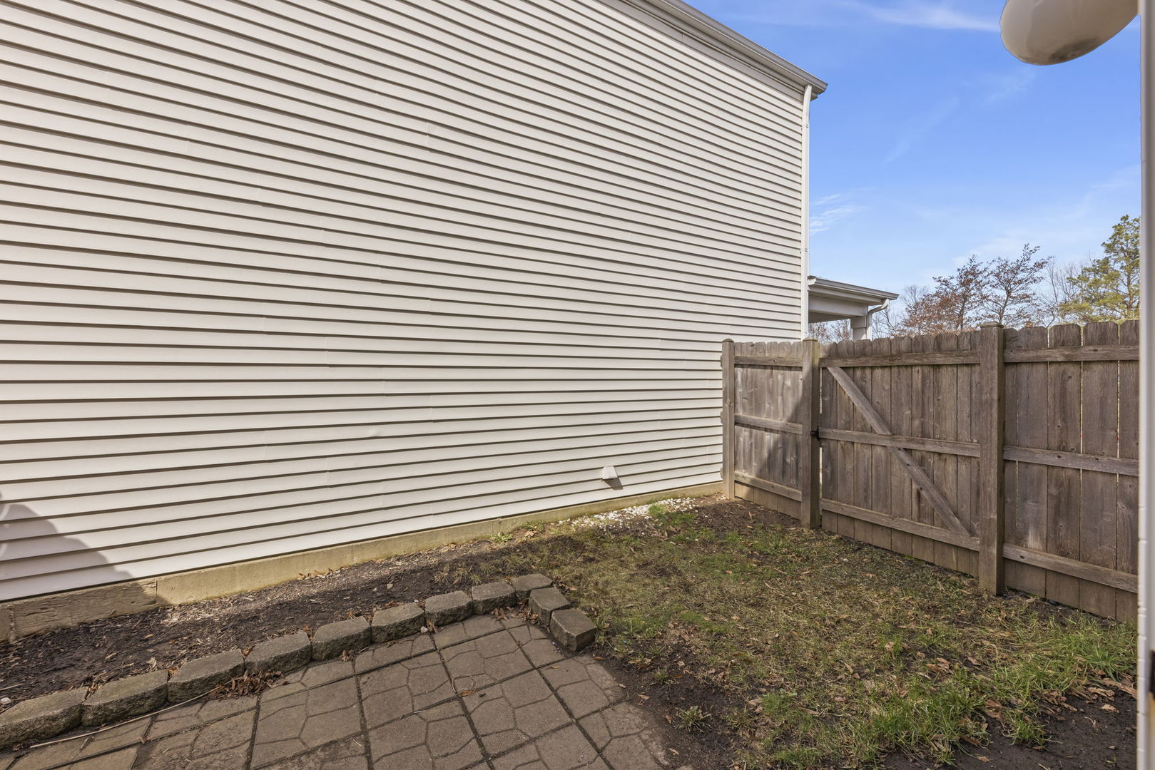1719 Ravine Park Lane Aurora, IL 60504 - Photo 19 of 23 a view of a backyard