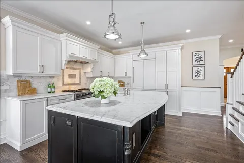 $2,299,000 | 1148 Isabella Street, Wilmette, IL 60091