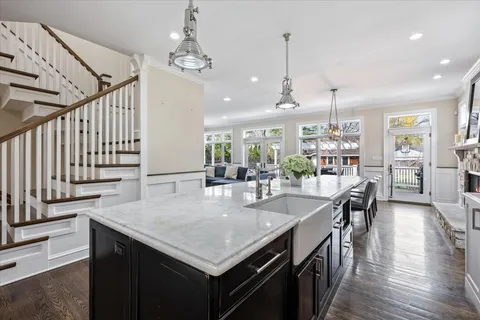 $2,299,000 | 1148 Isabella Street, Wilmette, IL 60091