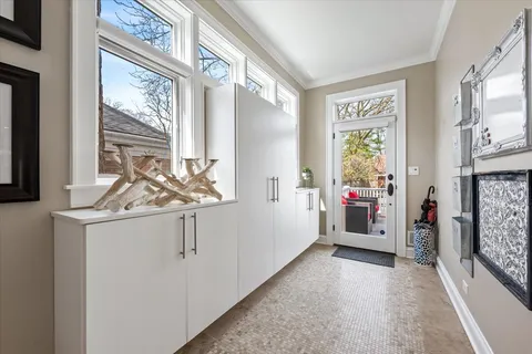 $2,299,000 | 1148 Isabella Street, Wilmette, IL 60091