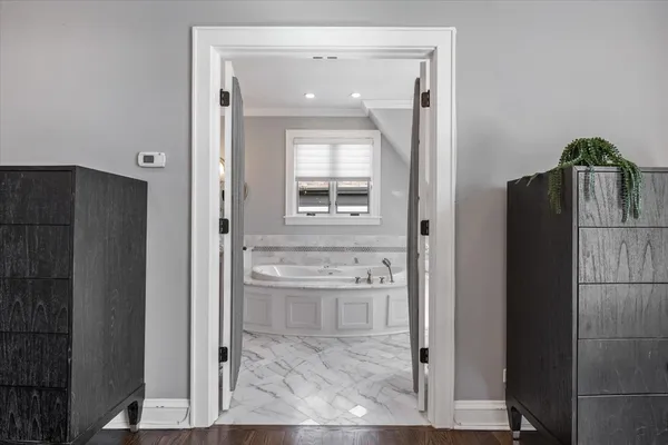 $2,299,000 | 1148 Isabella Street, Wilmette, IL 60091