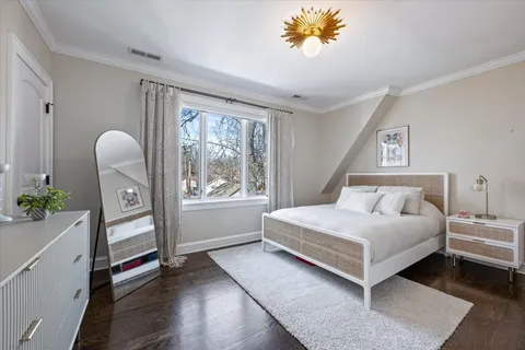 $2,299,000 | 1148 Isabella Street, Wilmette, IL 60091