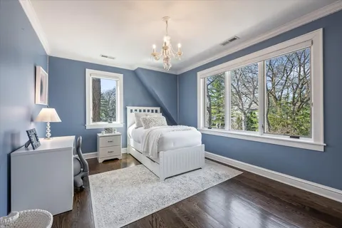 $2,299,000 | 1148 Isabella Street, Wilmette, IL 60091