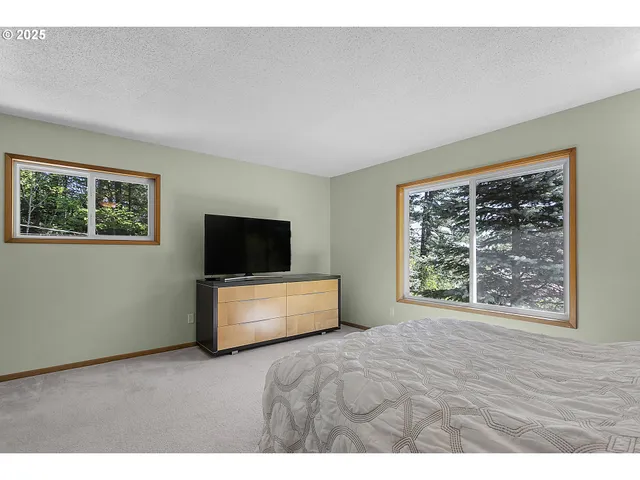 $750,000 | 94 Southeast 46th Drive, Gresham, OR 97080