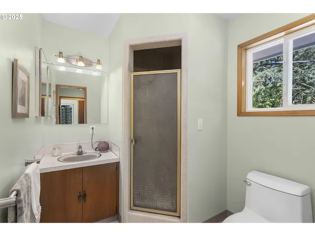 $750,000 | 94 Southeast 46th Drive, Gresham, OR 97080