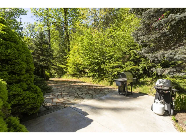 $750,000 | 94 Southeast 46th Drive, Gresham, OR 97080