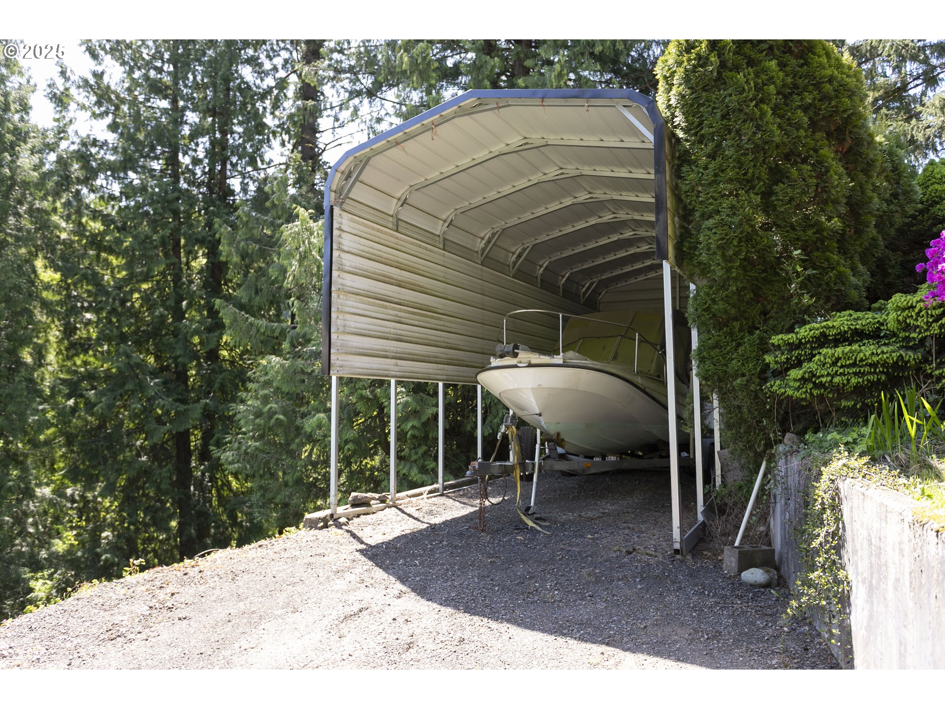 94 Southeast 46th Drive Gresham, OR 97080 - Photo 40 of 46